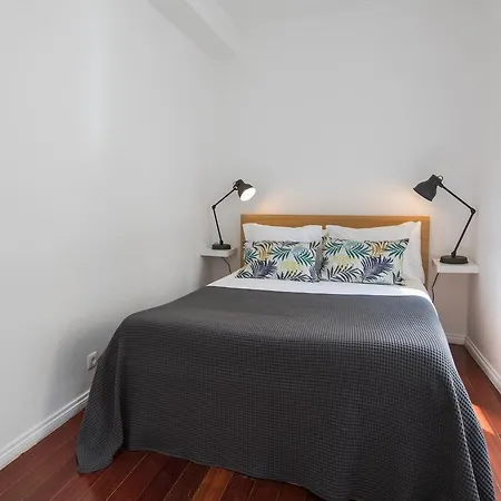 Bica Patio 3bdr Duplex By Lovelystay * Lissabon