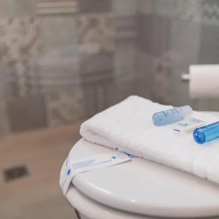 Apartment Bica Patio 3bdr Duplex By Lovelystay Lissabon