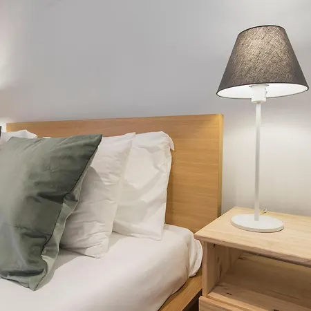 Bica Patio 3bdr Duplex By Lovelystay * Lissabon