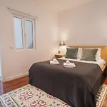 Bica Patio 3bdr Duplex By Lovelystay * Lisboa
