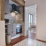 Bica Patio 3bdr Duplex By Lovelystay شقة *