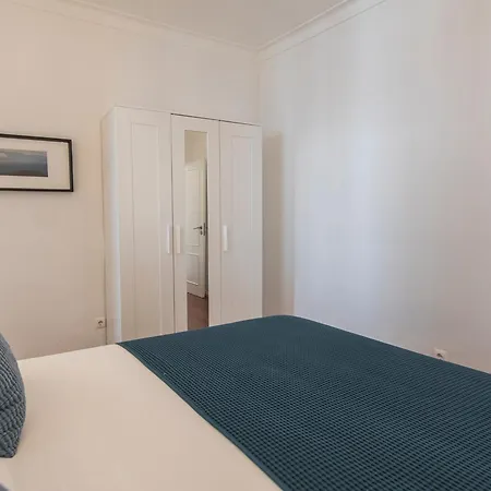 Lovelystay - Bica Patio Duplex *