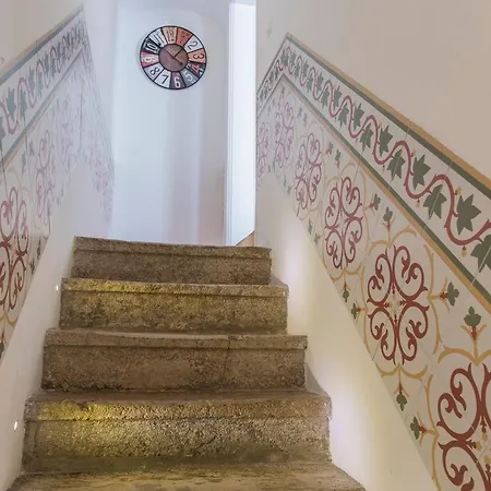 Apartment Lovelystay - Bica Patio Duplex *