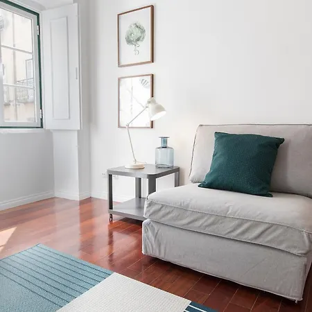 Lovelystay - Bica Patio Duplex *